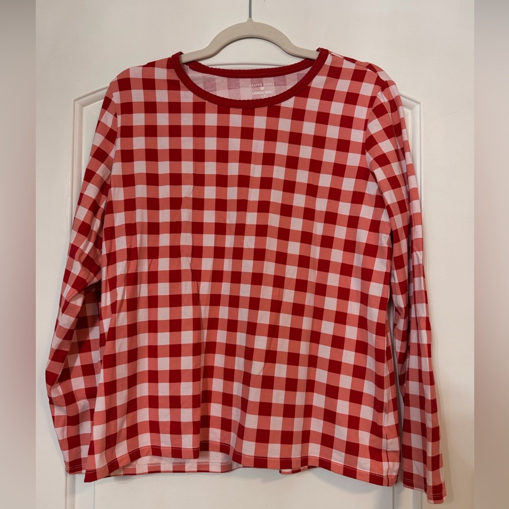 Draper James X Lands End Red and White Gingham Pajama Set - Picture 2 of 7